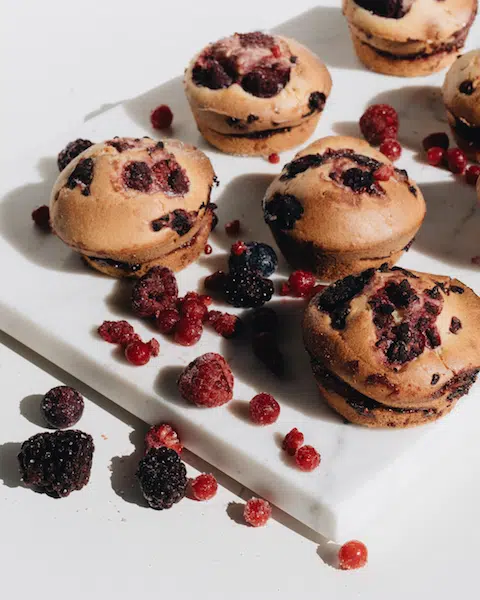 Longevity anti-inflammatory anthocyanins